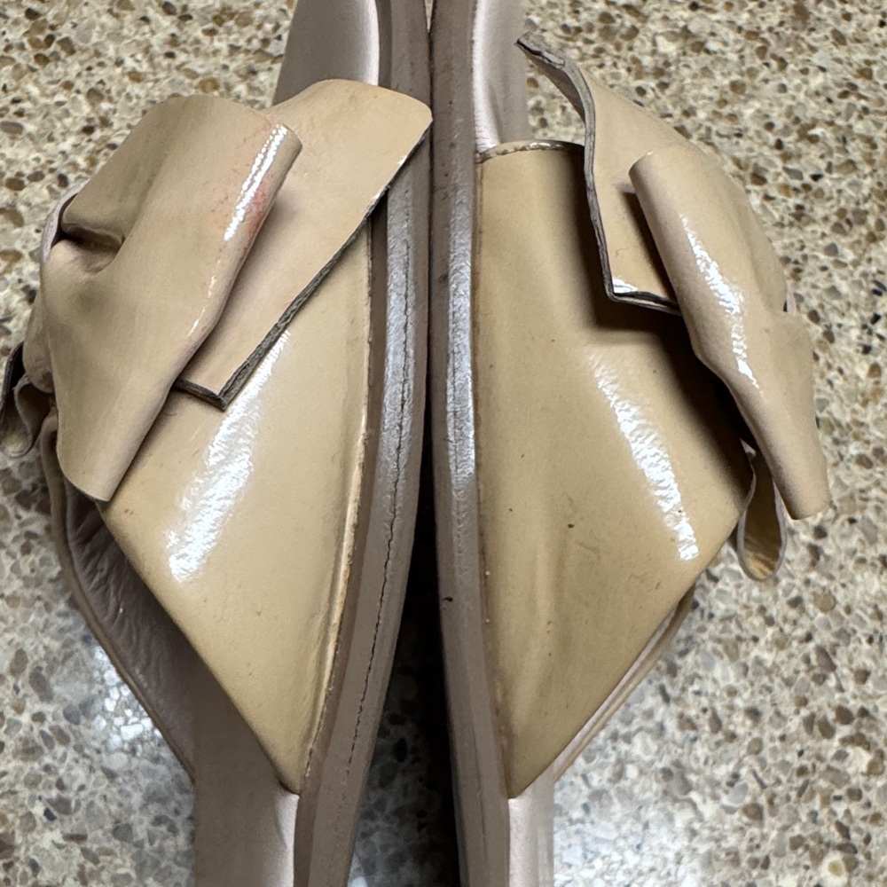 Prada Patent Leather Women's Cream Bow Slide Sandals - Picture 11 of 15